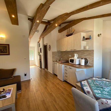 Sunny Bay Apartments Kotor Eksteriør bilde