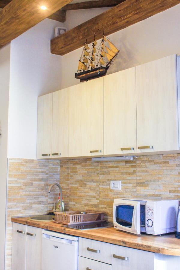 Sunny Bay Apartments Kotor Eksteriør bilde