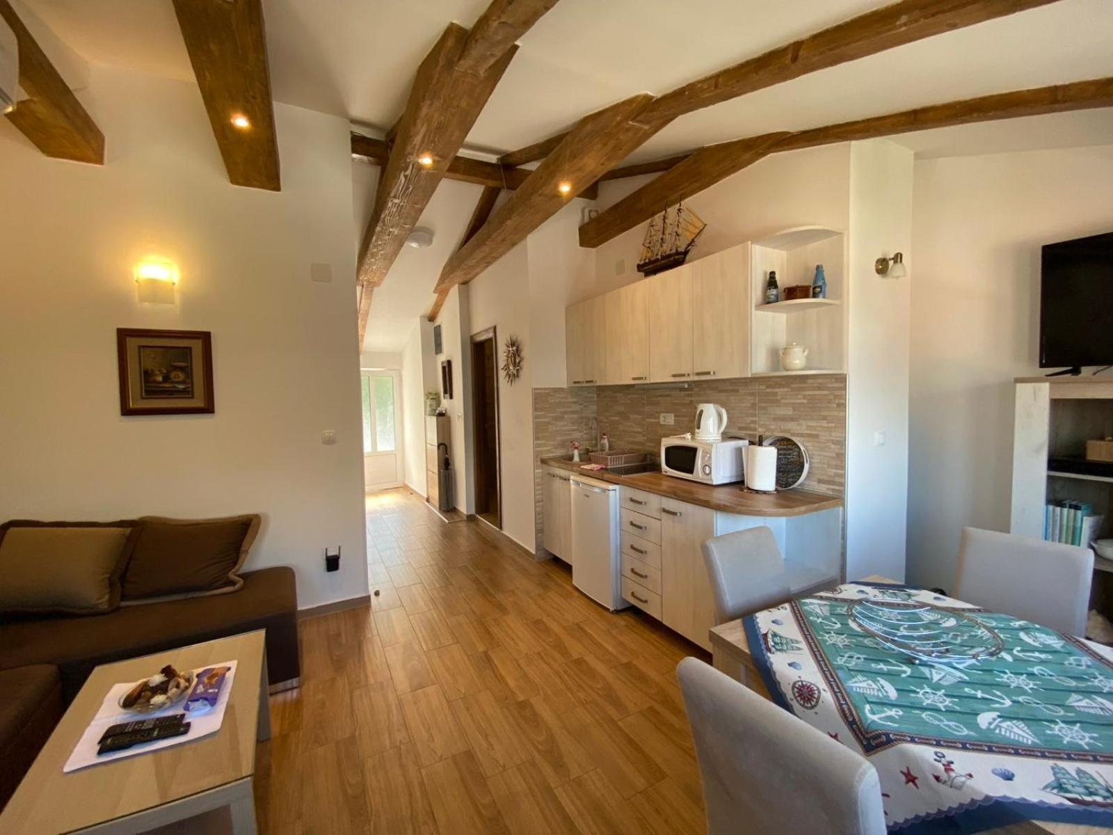 Sunny Bay Apartments Kotor Eksteriør bilde
